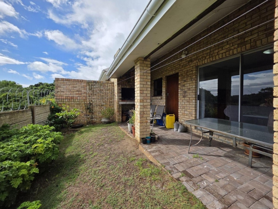 3 Bedroom Property for Sale in Aston Bay Eastern Cape